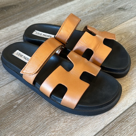 Steve Madden Shoes - Steve Madden Mayven Camel Leather Sandal Size 7.5 EUC